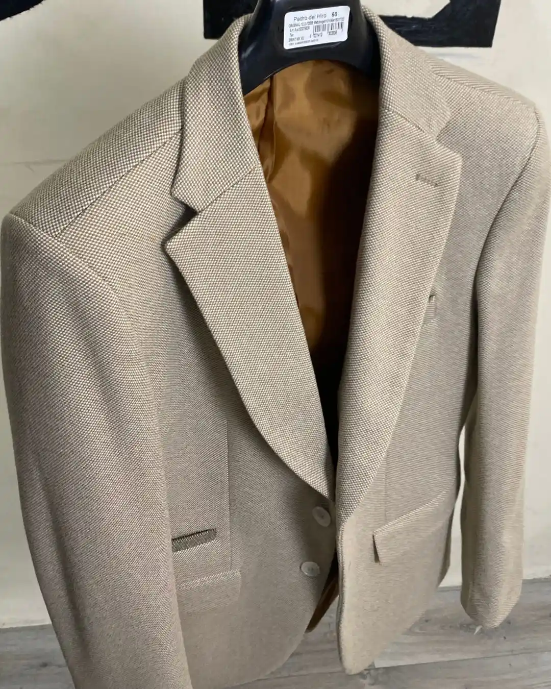 الخياطة والبطانة